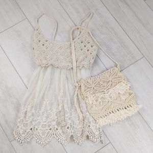 3/$25 Vintage handmade macrame purse.